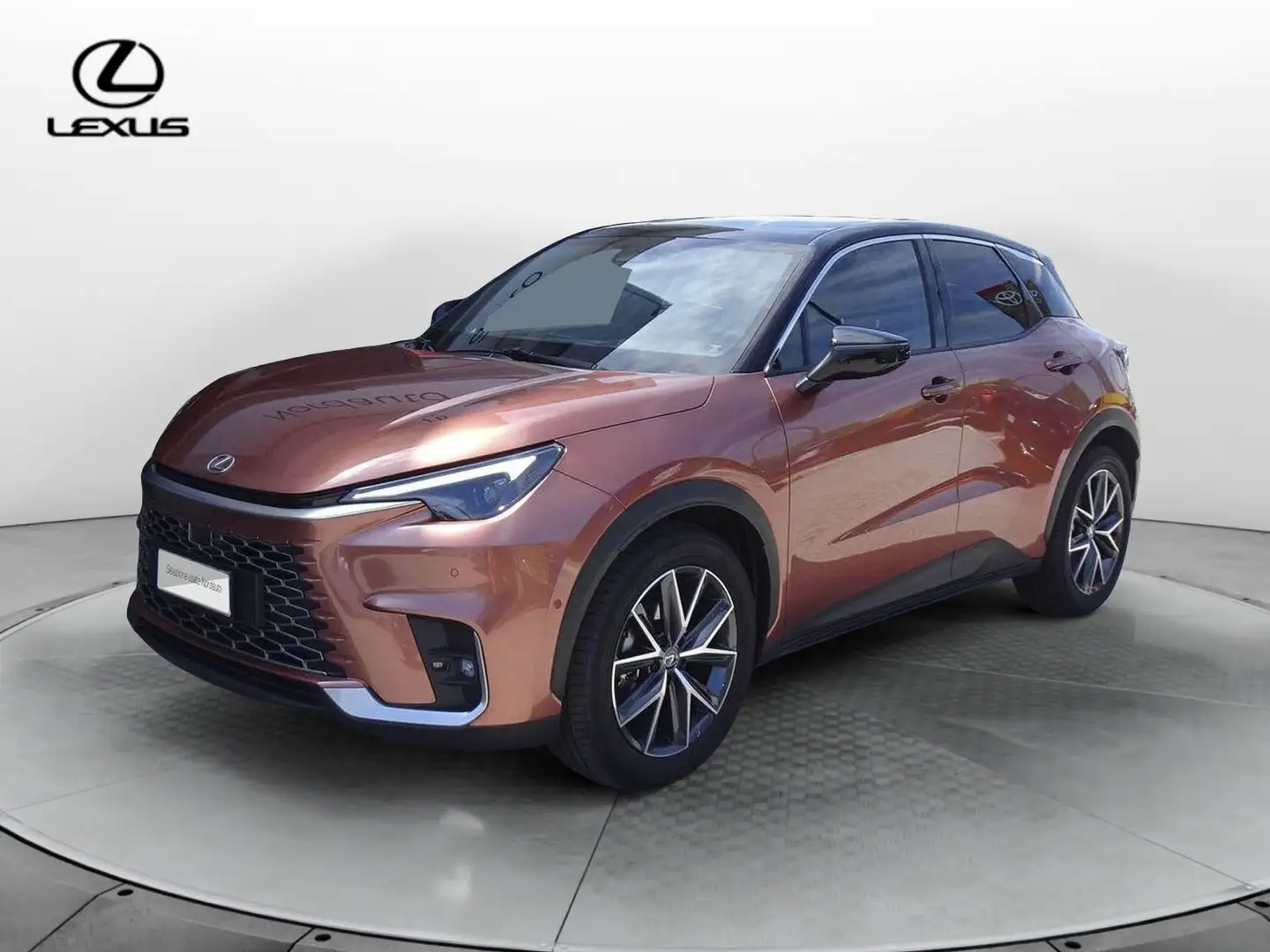 Lexus LBX LBX Hybrid Cool Bronze - 1
