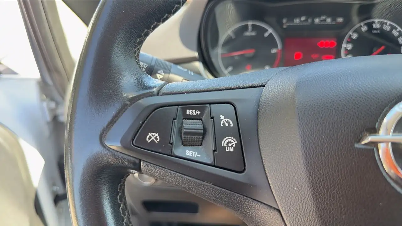Opel Corsa Corsa — photo 29