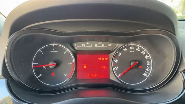 Opel Corsa view 12
