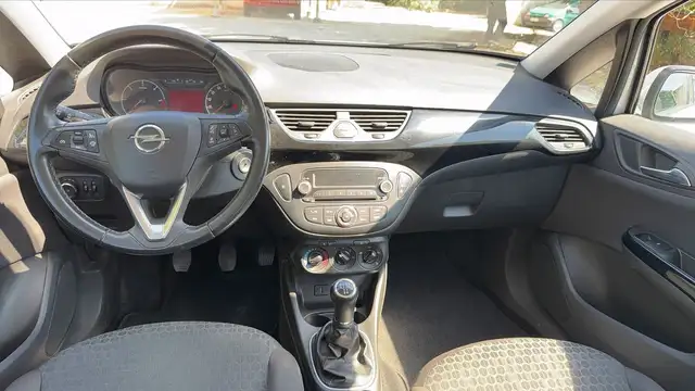 Opel Corsa view 11