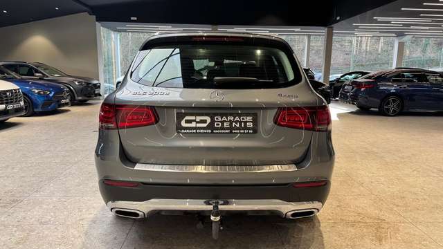 Mercedes-Benz GLC 200 — photo 7