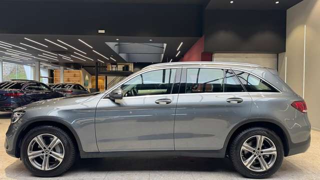 Mercedes-Benz GLC 200 — photo 6