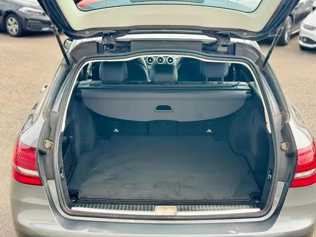 Mercedes-Benz Unknown Model view 9