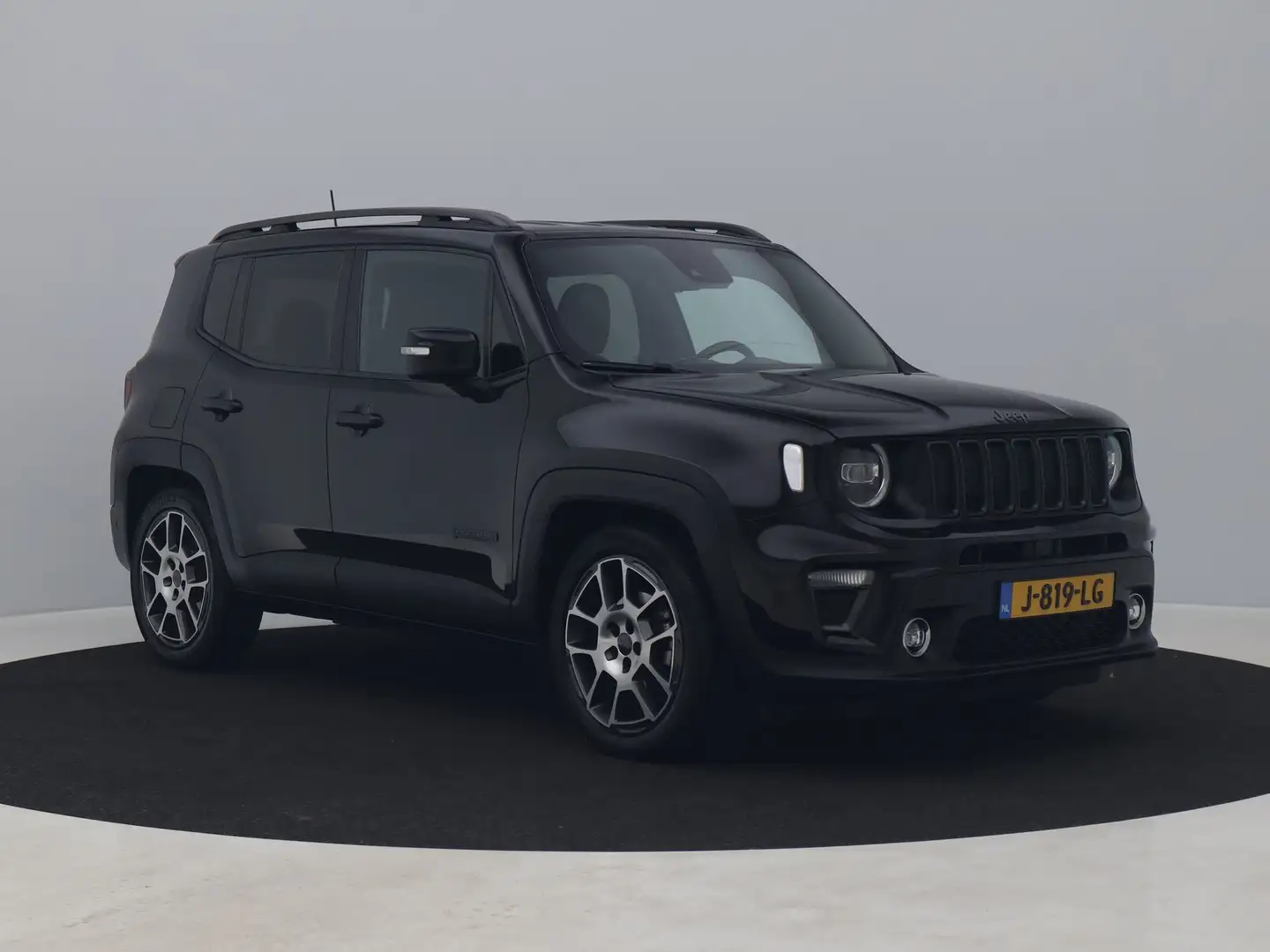 Jeep Renegade 1.3T 150 PK Automaat DDCT S | CAMERA | ADAPTIVE Zwart - 2