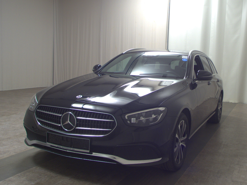 Mercedes-Benz E 300 T de Avantgarde Navi LED Widescreen — photo 2