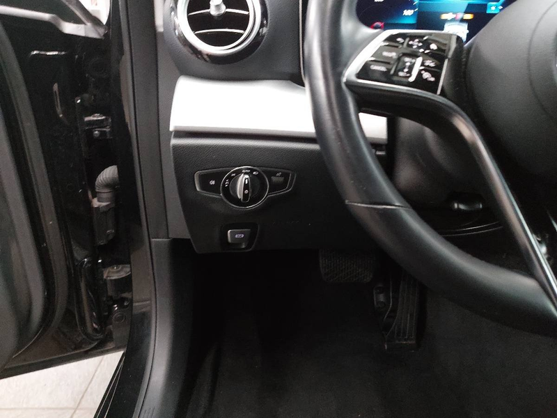 Mercedes-Benz E 300 T de Avantgarde Navi LED Widescreen — photo 13