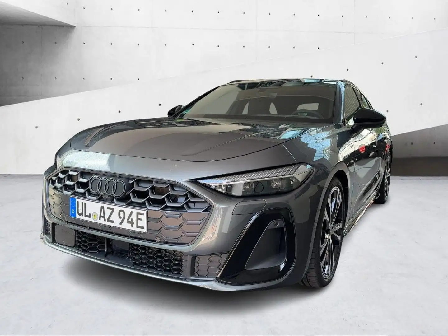 Audi A5 e-Hybrid qu S-Line AHK-VORB. HuD PANO Grau - 2