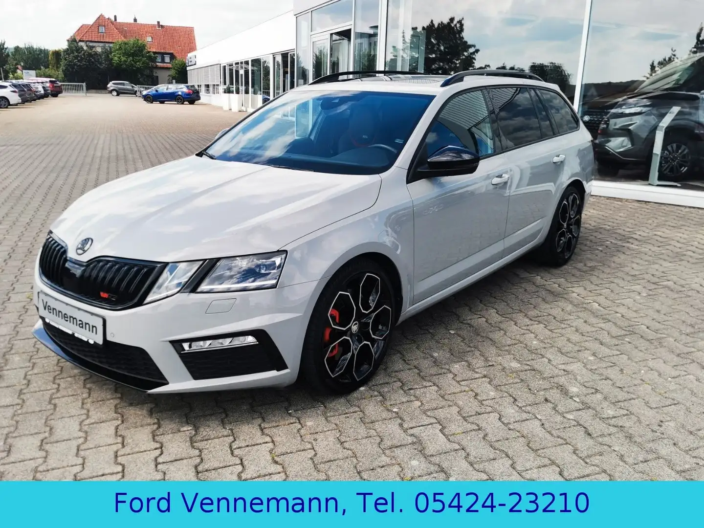 Skoda Octavia Combi 2.0 TSI  RS 60*PanoramaSD*19"Alu* Grau - 1
