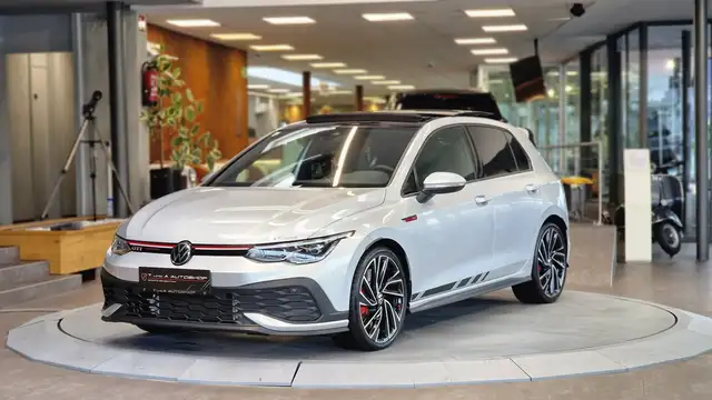 Volkswagen Golf GTI Golf GTI  2.0 Clubsport DSG *Pano*Kamera*19Zoll*