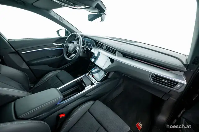 Audi Q8 e-tron SQ8 e-tron quattro 21" BLACK PANO B&O MATRIX WIE Ansicht 23