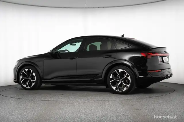 Audi Q8 e-tron SQ8 e-tron quattro 21" BLACK PANO B&O MATRIX WIE Ansicht 49