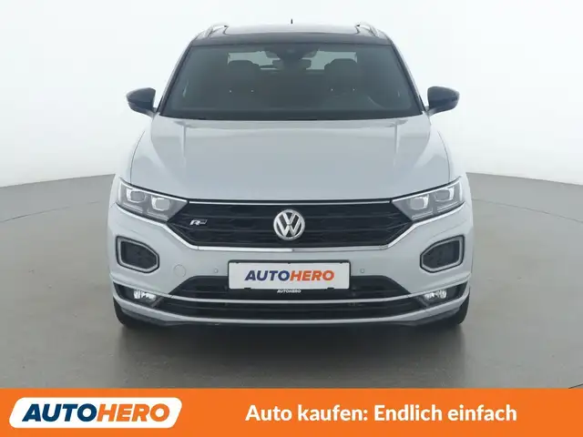Volkswagen T-Roc view 9