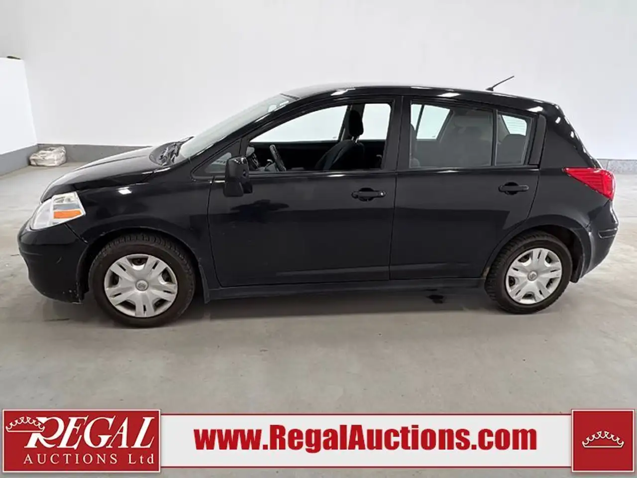 Nissan Versa fotografie Nissan Versa