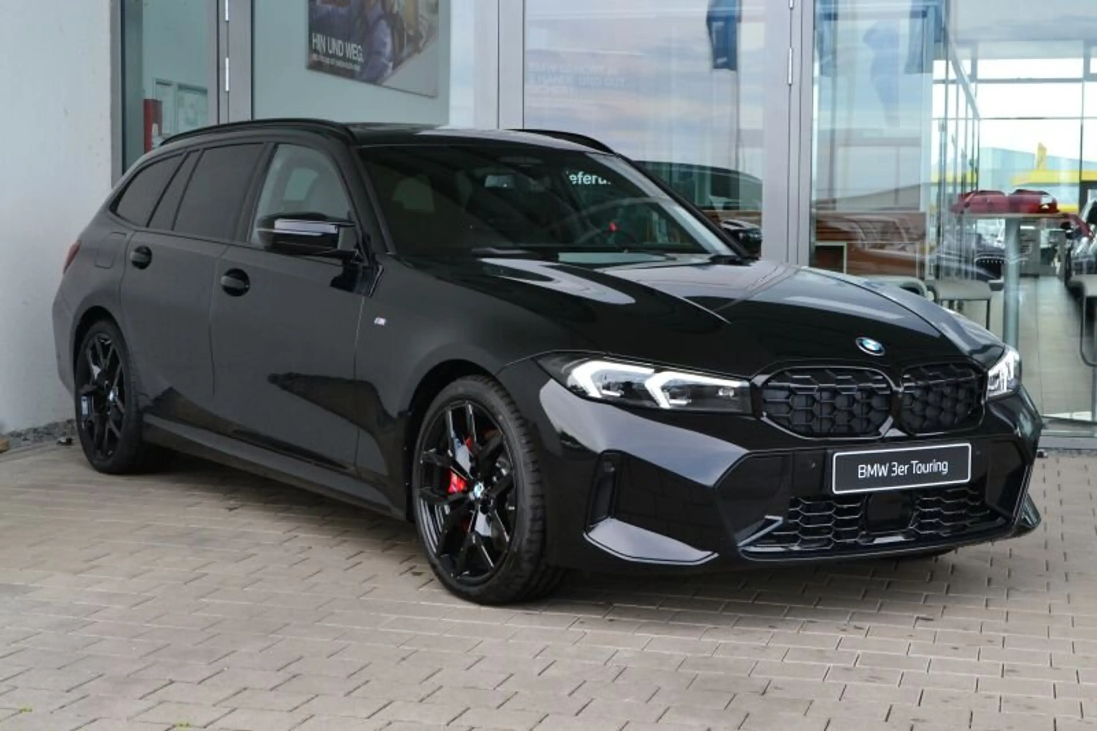 BMW 340 Md xDrive Touring — photo 2
