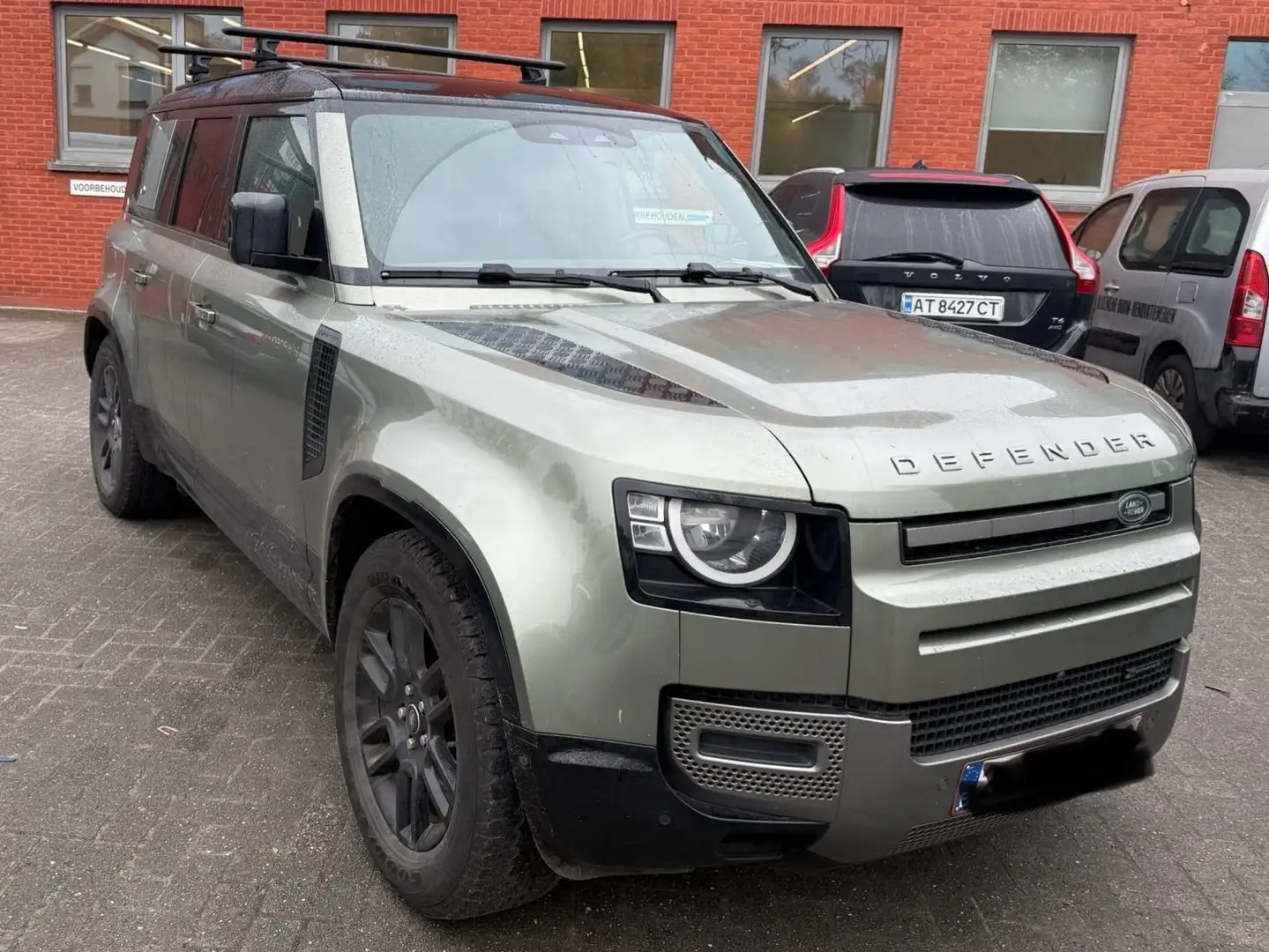 Land Rover Defender 110 D200 X-Dynamic S - 3.0l - LICHTE VRACHT Groen - 1