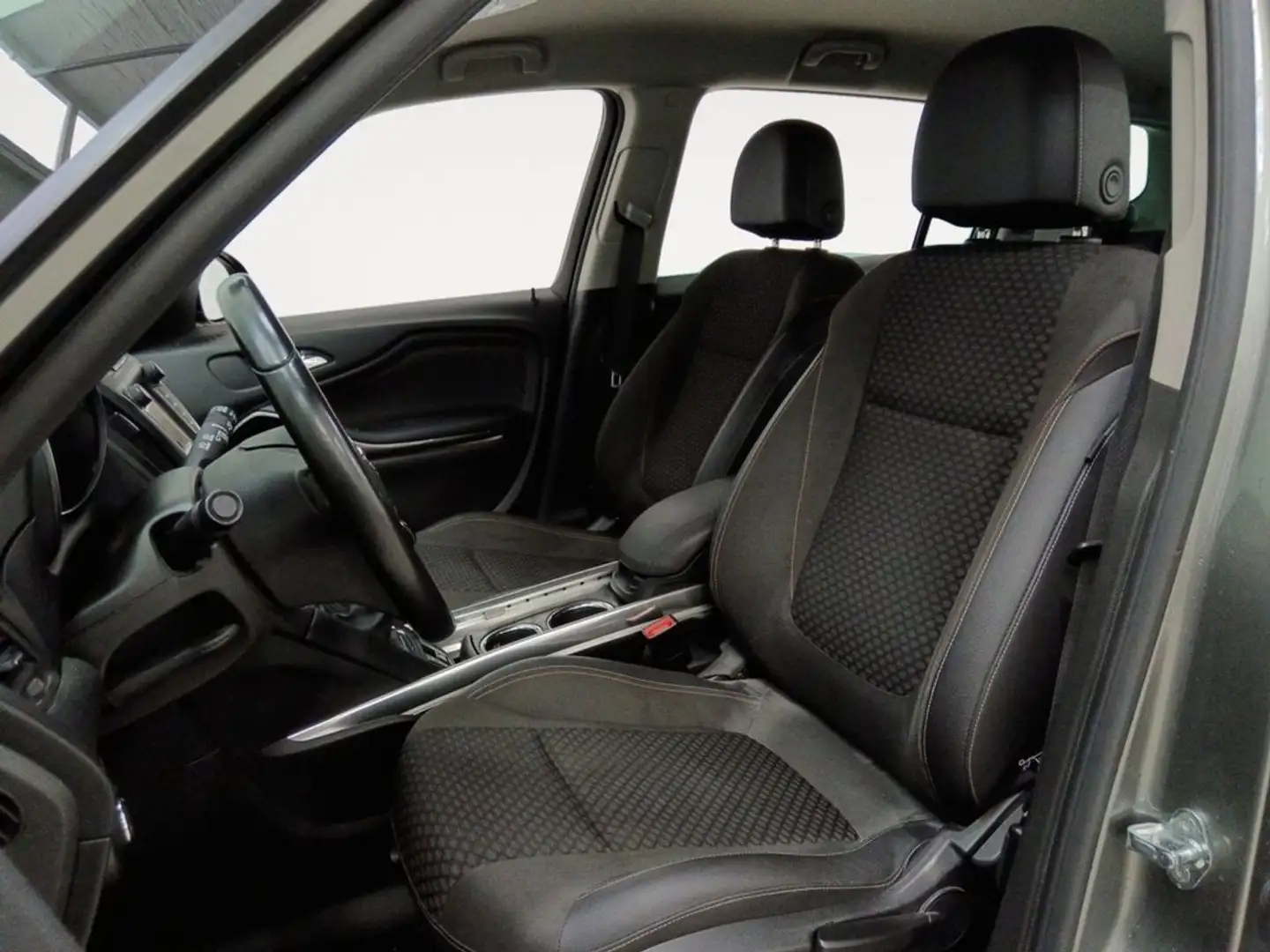 Opel Zafira Excellence S&S Grijs - 2