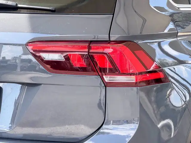 Volkswagen Tiguan view 17