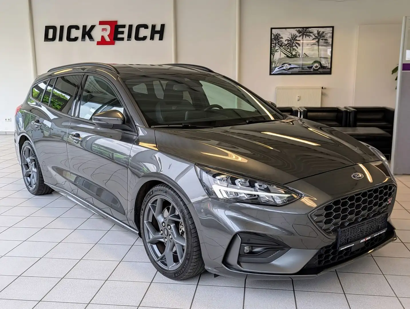 Ford Focus Turnier 2.0 ST Cam Winter-Paket AHK Navi Oro - 1