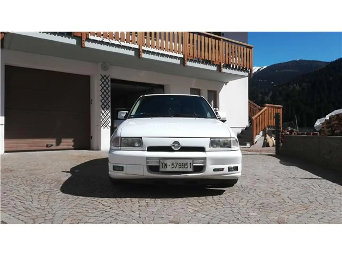 Opel Astra GSI Blanco - 1