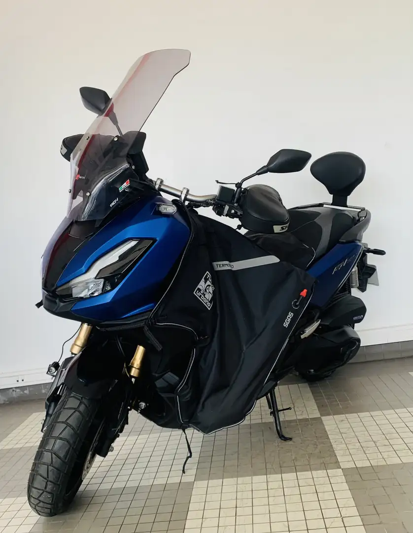 Honda ADV 350 Bleu - 2