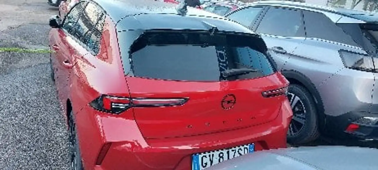 Opel Astra Nuova 5P GS Line 1.2 Turbo 130cv AT8 S&S (noleggi 4