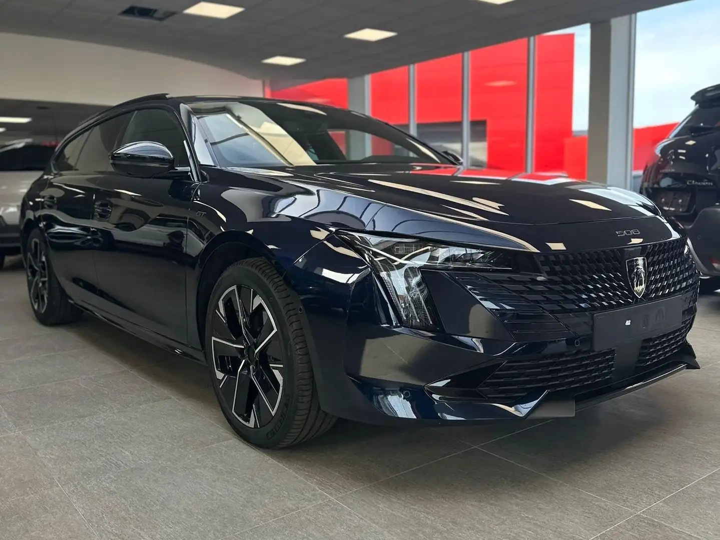 Peugeot 508 508 SW GT uitvoering  130 EAT8 Blauw - 1