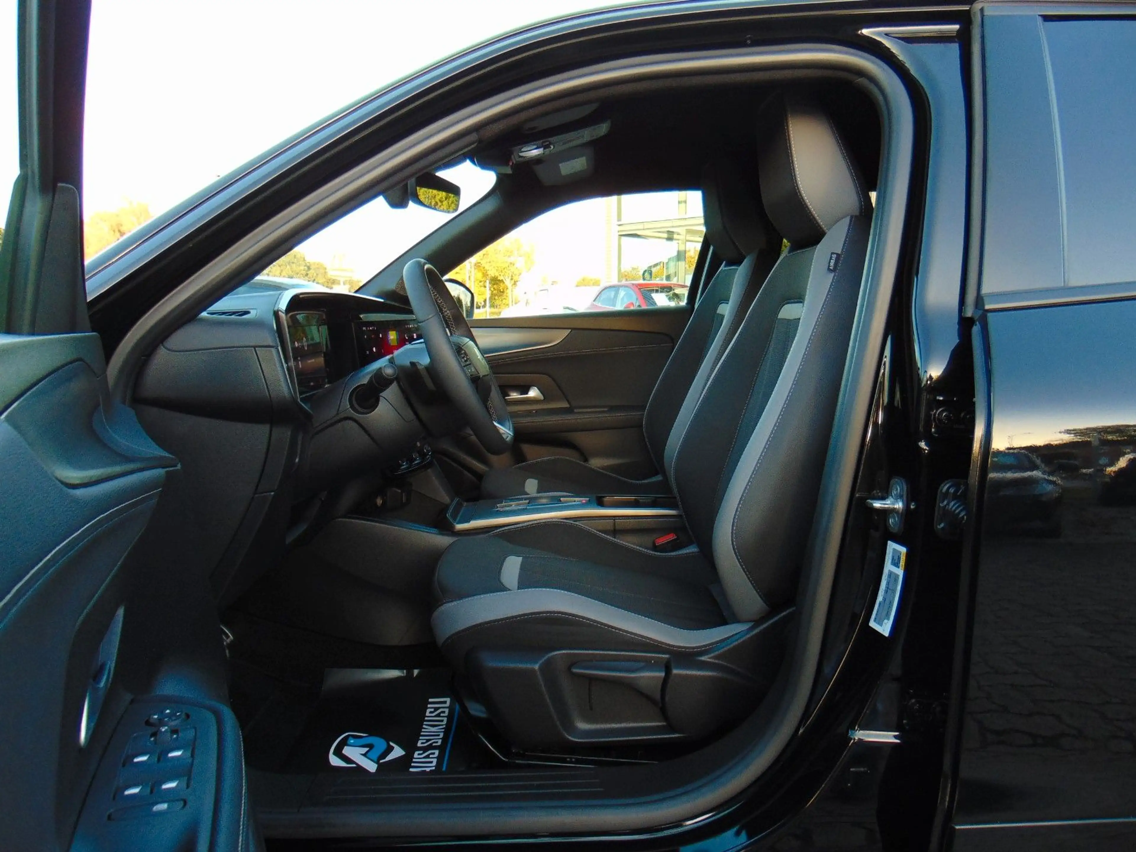 Opel Mokka 1.2 Turbo AT8 GS Facelift - Cam - Sitzhzg — photo 7