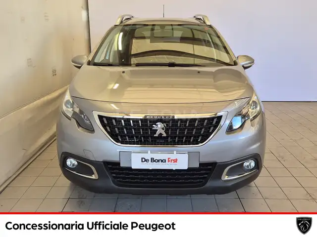 Peugeot 2008 view 2