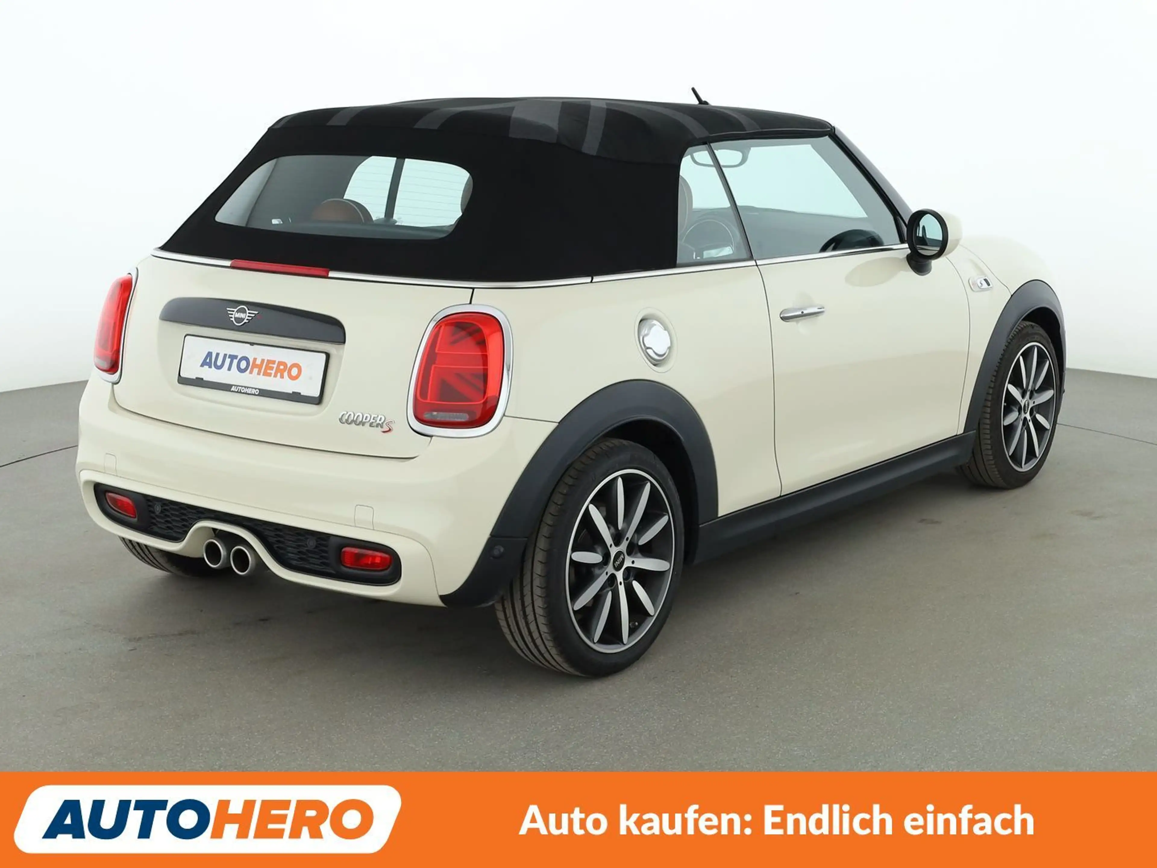 MINI Cooper S Cabrio Cooper S Aut.*NAVI*LED*HUD*H&K*TEMPO*PDC*SHZ* — photo 6