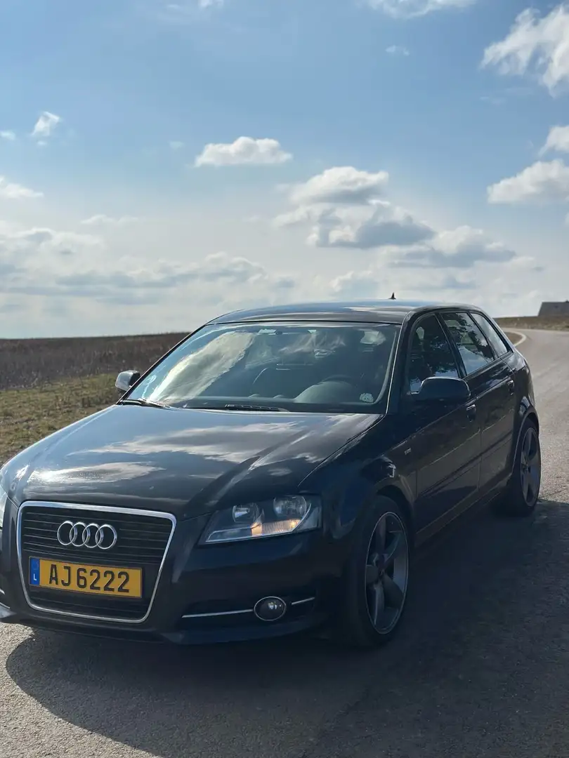 Audi A3 2.0 TDI Sportback DPF S tronic line Sportpaket - 2