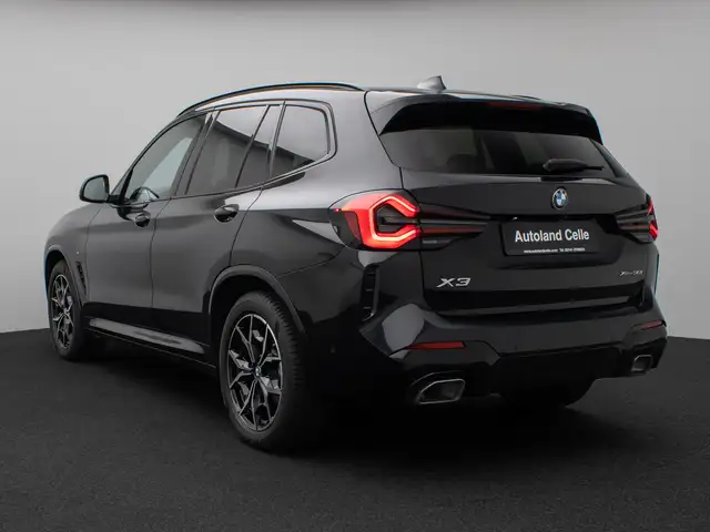 BMW X3 view 9