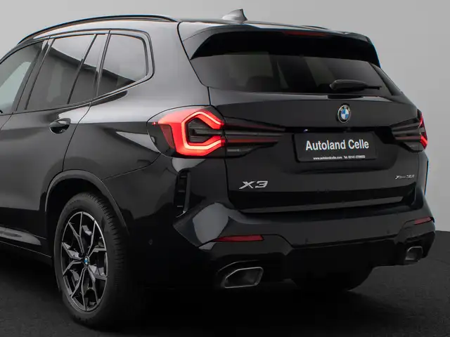 BMW X3 view 16