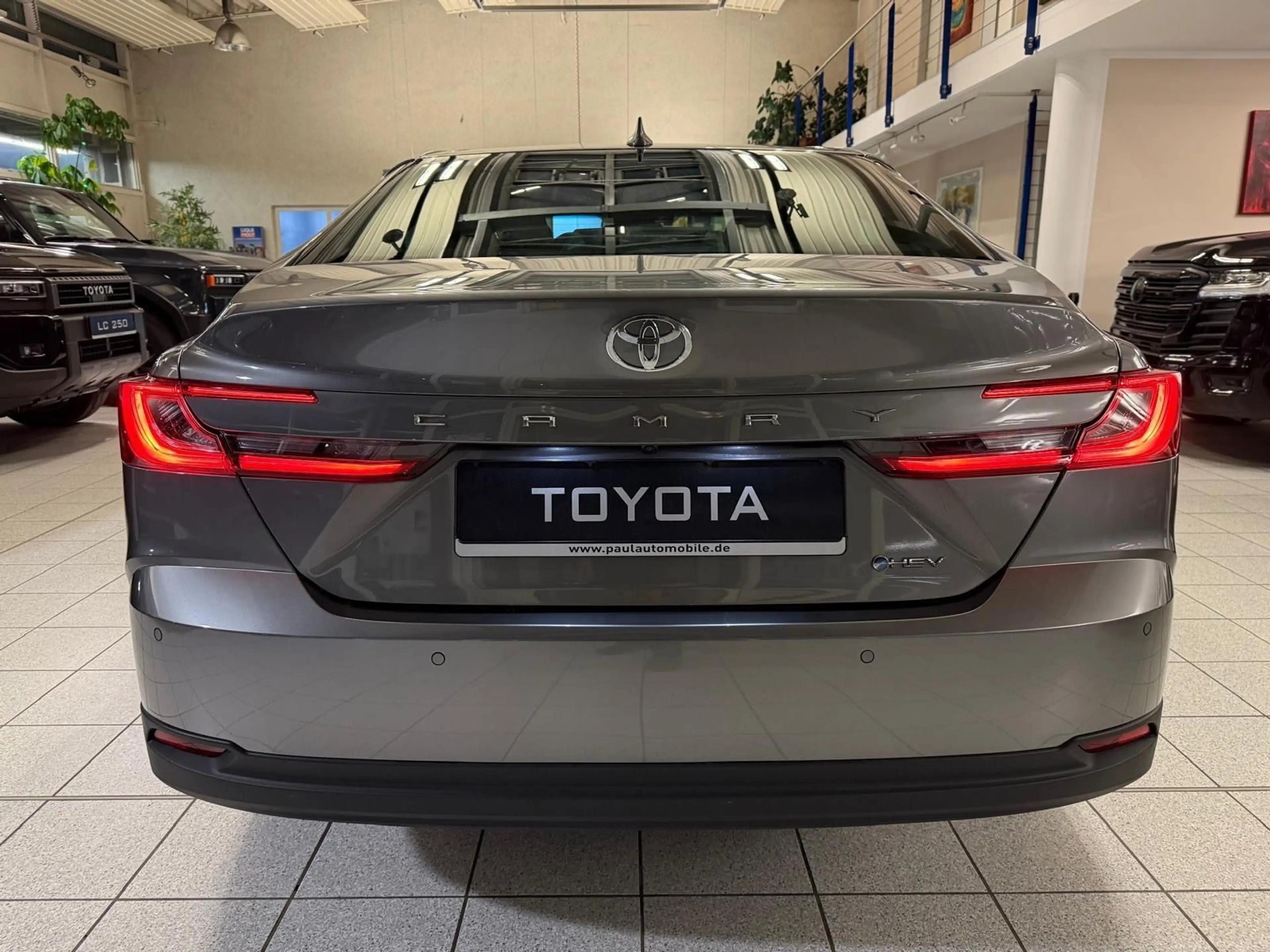 Toyota Camry CAMRY-EXECUTIVE-NEW FACE-LEDER-LED-KAMERA — photo 8