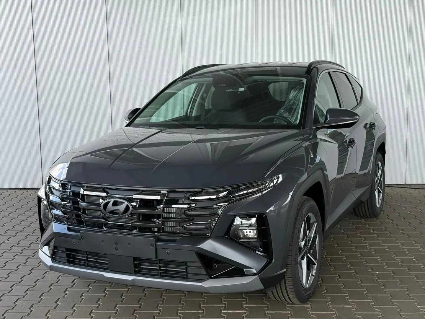 Hyundai TUCSON GO Nav Kam Shzg Lkrhzg DCT Grigio - 1