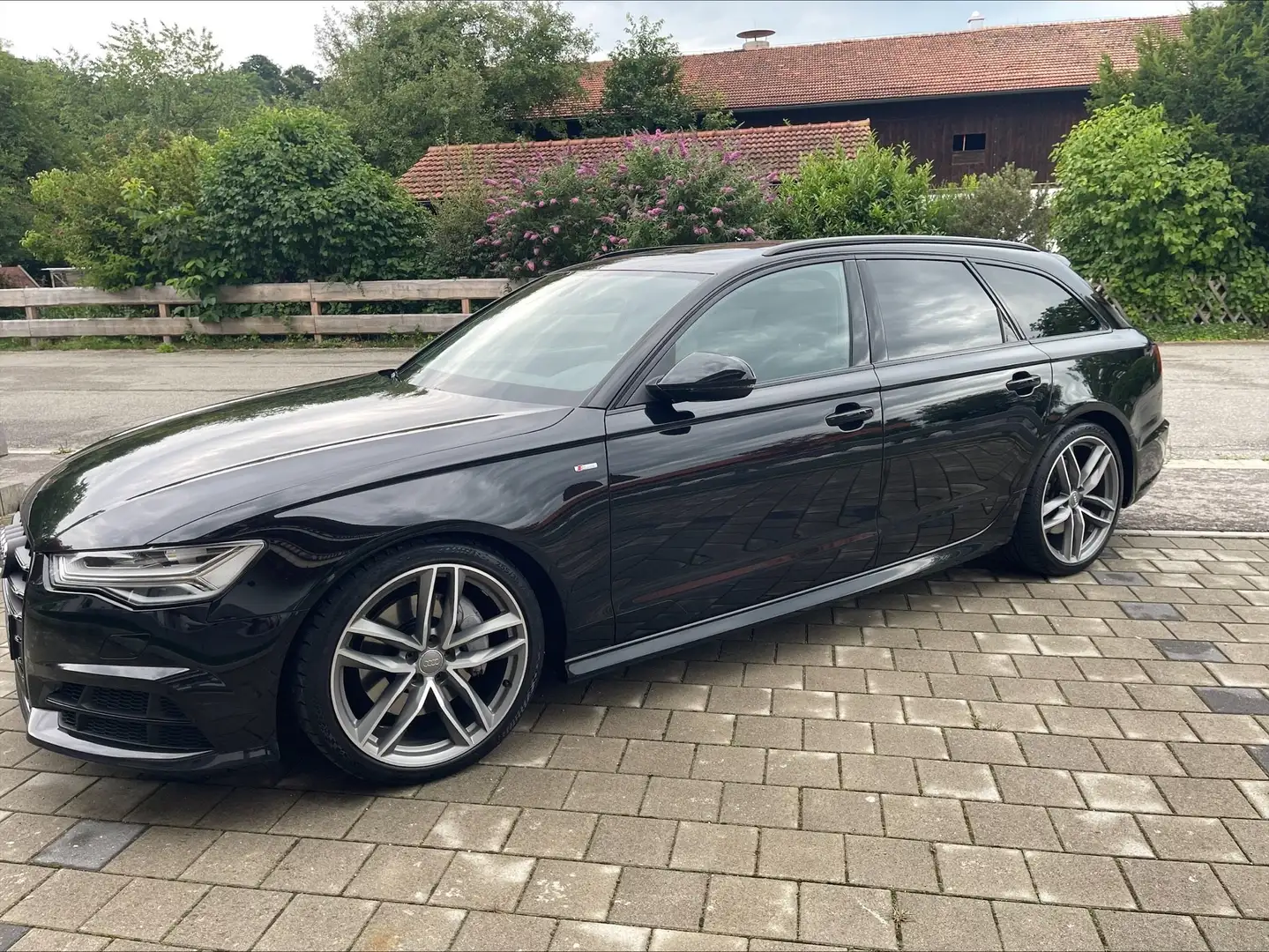 Audi A6 A6 Avant Diesel 3.0 TDI quattro S tronic S-Line Schwarz - 1