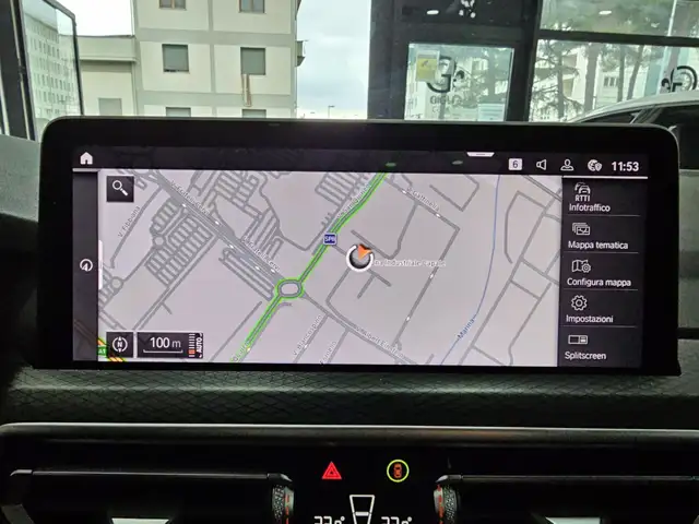 BMW X4 view 23