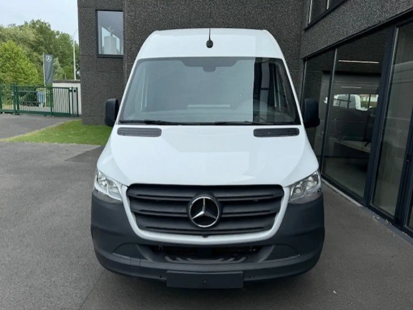 Mercedes-Benz Sprinter 317 CDI A2 H2 AUTOMAAT - NAVI - CARPLAY - CAMERA Blanc - 2