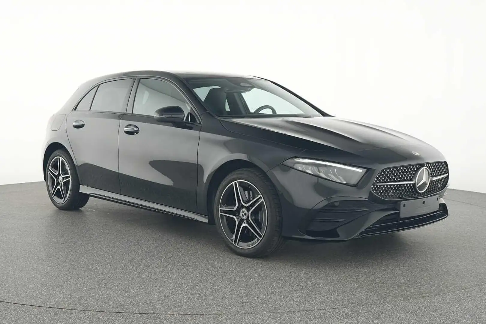 Mercedes-Benz A 250 e Hybrid AMG Line - Pack Night Schwarz - 2