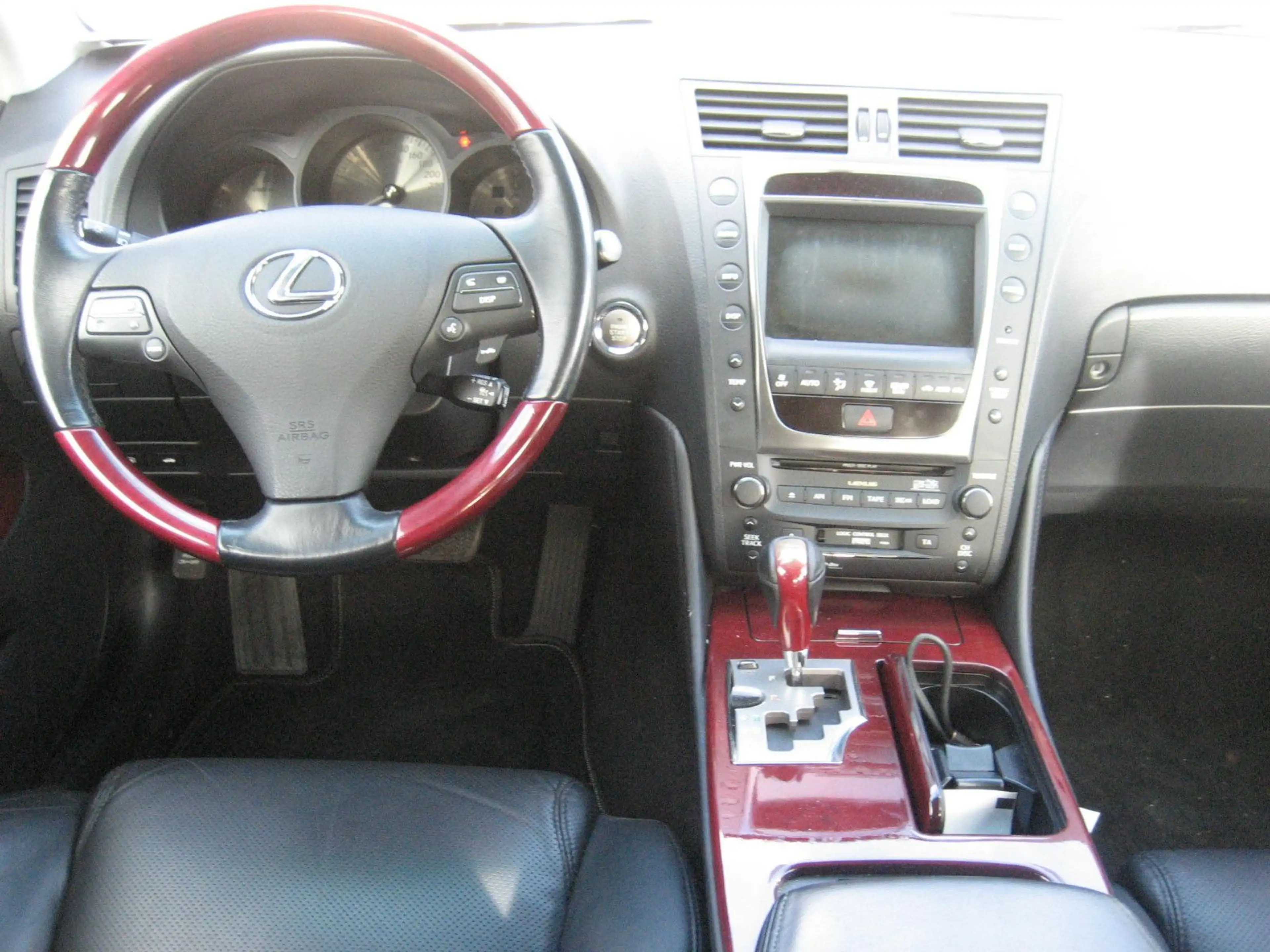 Lexus GS 300 Facelift Luxury line — photo 11