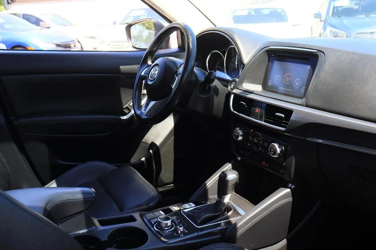 Mazda CX-5 photo Mazda CX-5