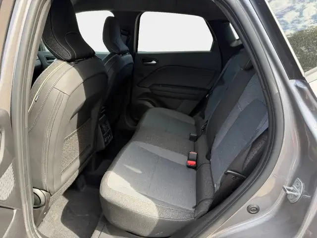 Renault Captur view 10
