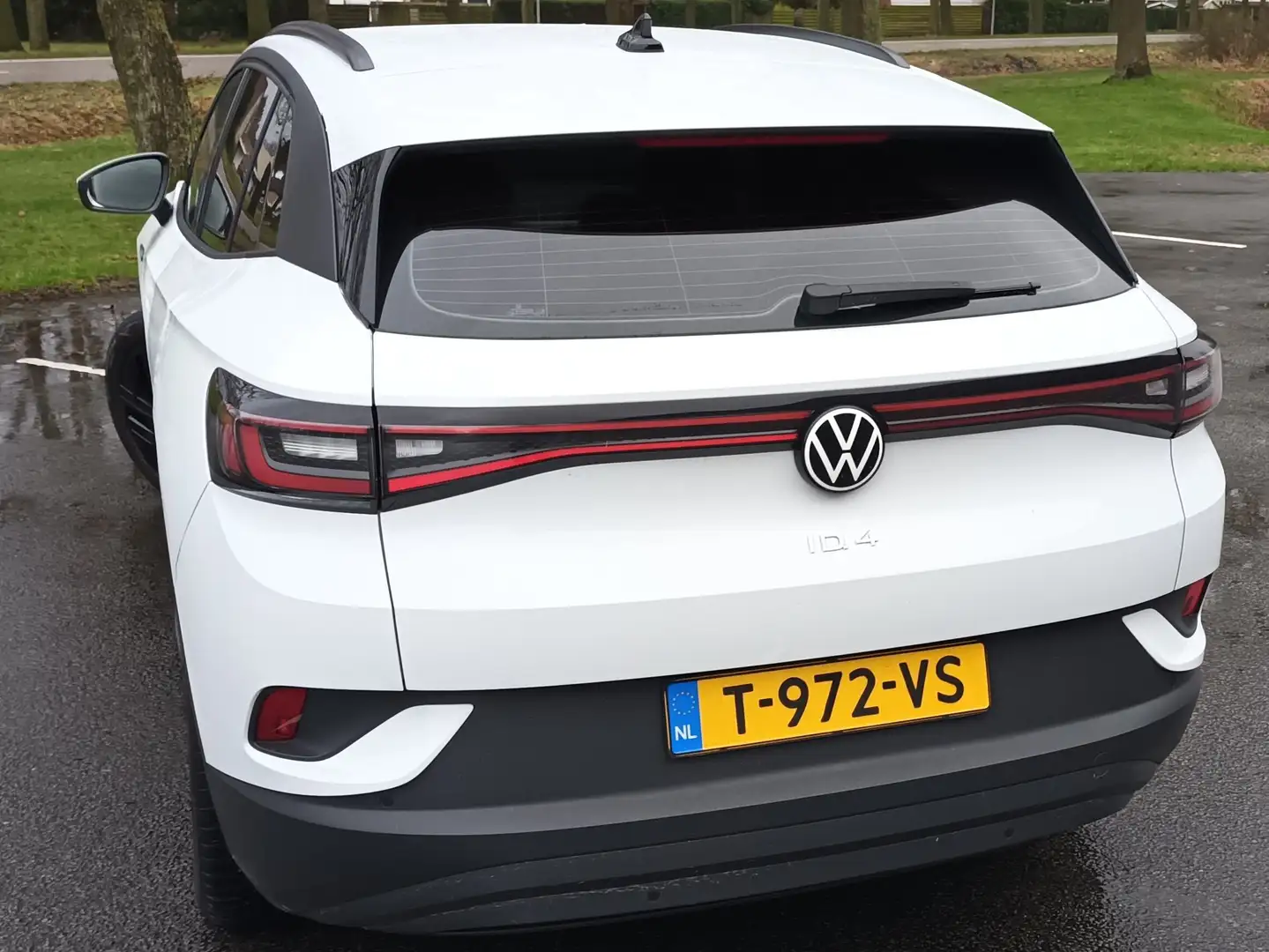Volkswagen ID.4 Pure 52 kWh Beyaz - 2