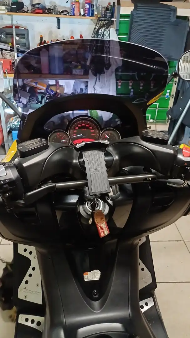 Yamaha TMAX 500 Giallo - 2