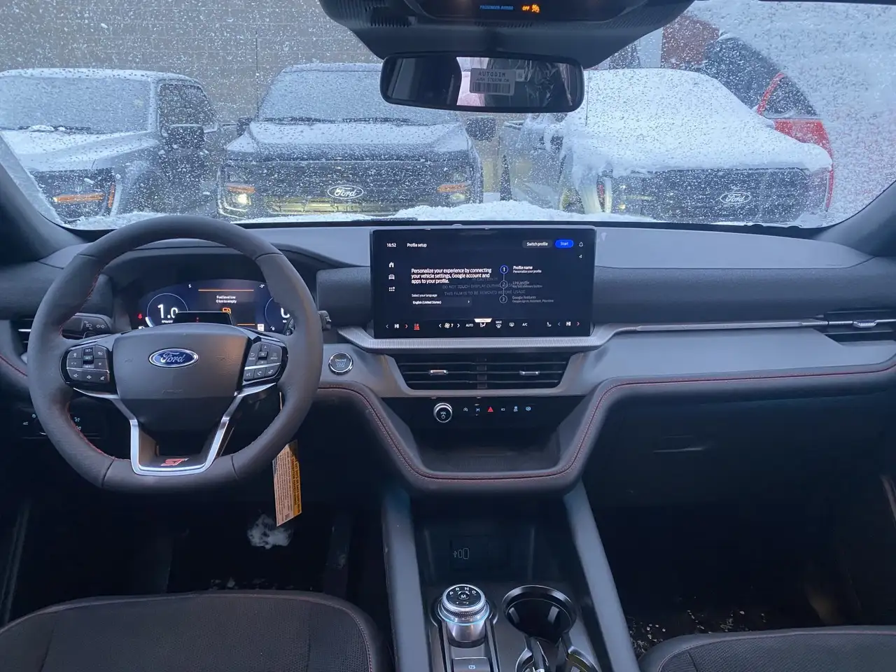 Ford Explorer снимка Ford Explorer
