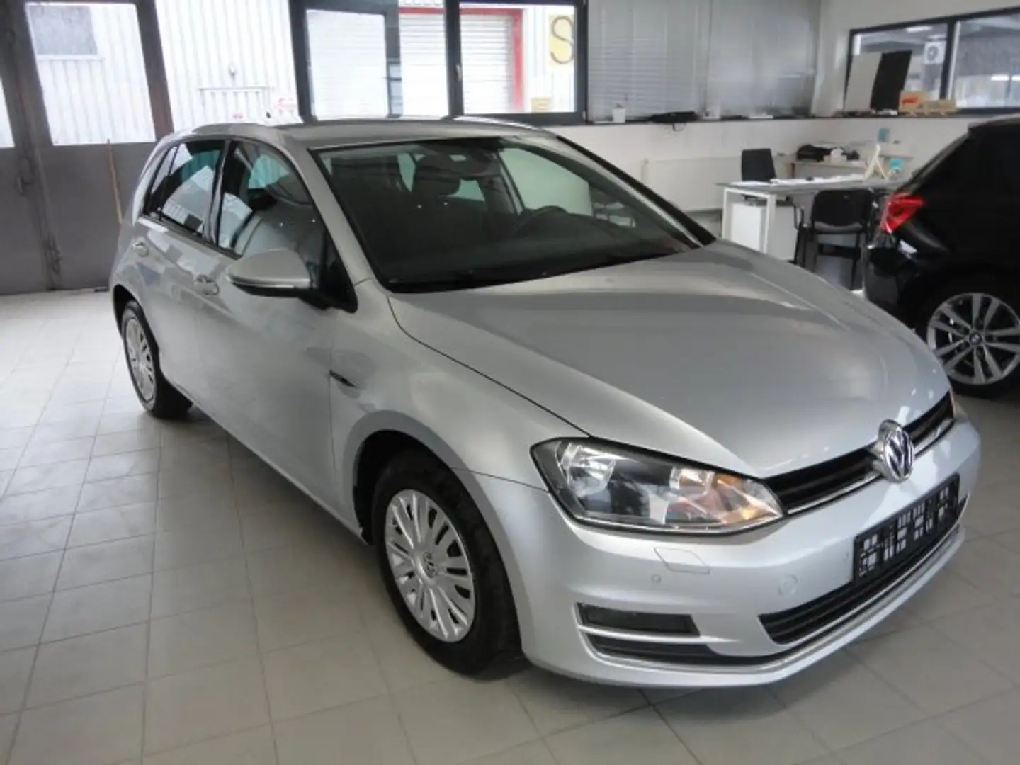 Volkswagen Golf Lounge BMT.NAVI.PDC. Silber - 2