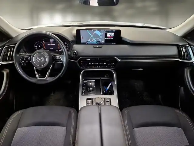 Mazda CX-60 view 7