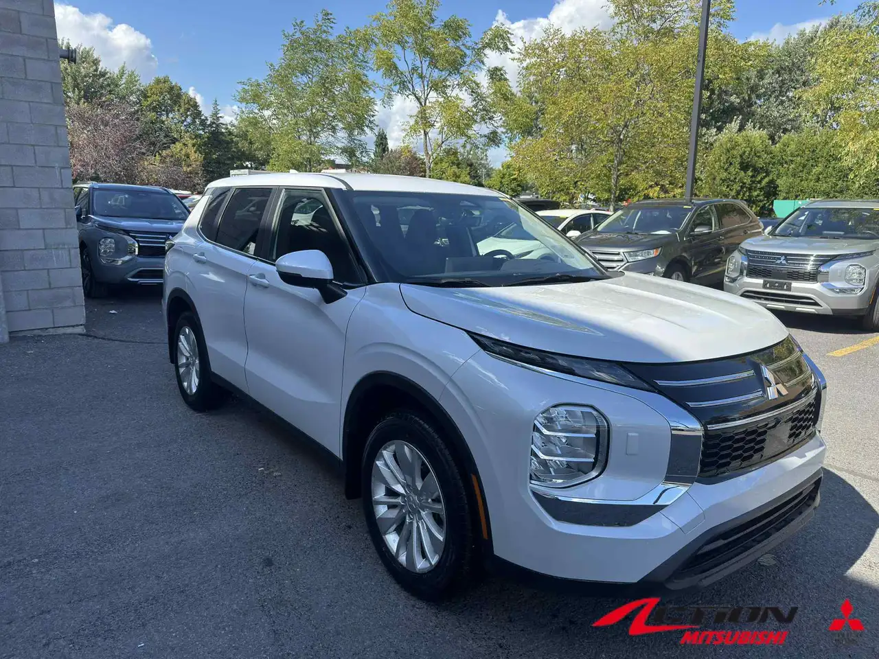 2026 Mitsubishi Outlander