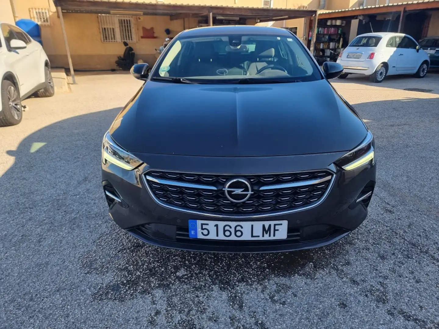 Opel Insignia 2.0D DVH S&S Business Elegance 174 - 2