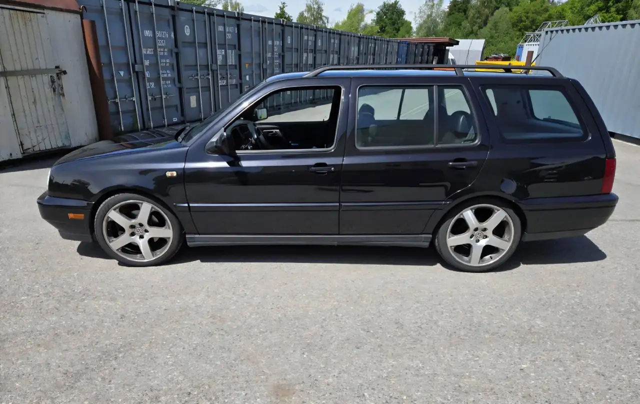 Volkswagen Golf Variant 2.9 VR6 Syncro Colour Concept, foto 2