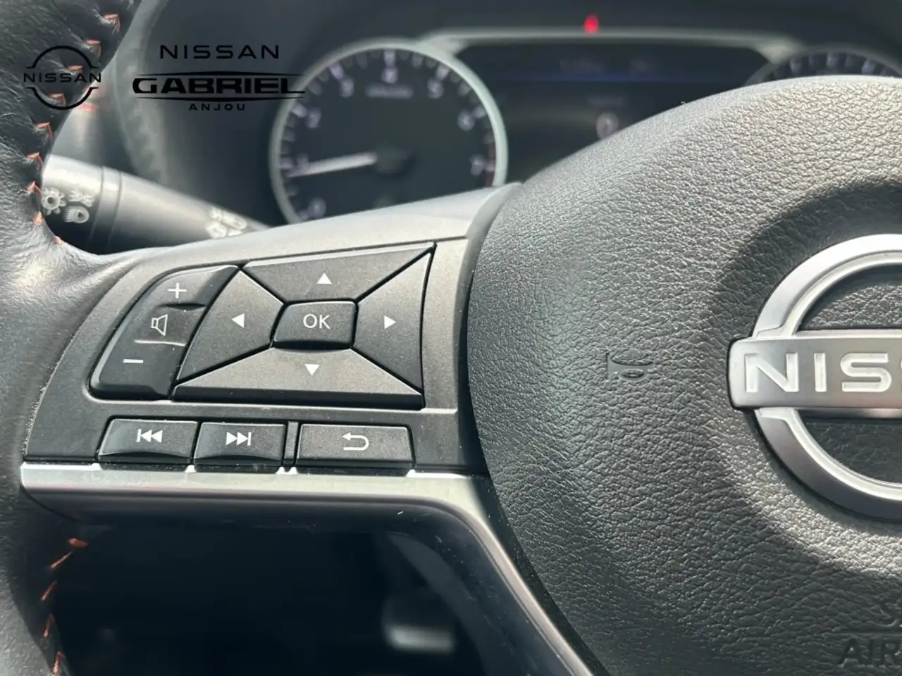 Nissan Sentra снимка Nissan Sentra